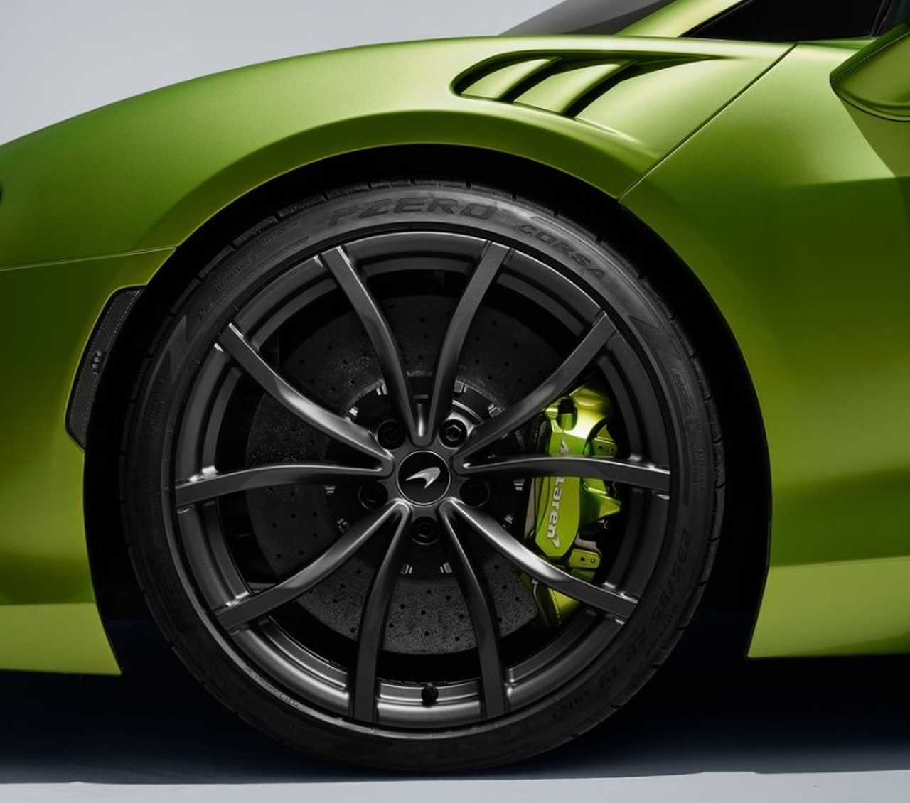 Imagem 5 McLaren Artura 3.0 V6 PHEV 2024