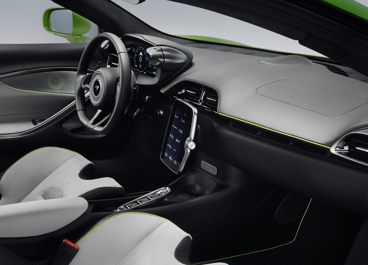 Imagem 8 McLaren Artura 3.0 V6 PHEV 2024