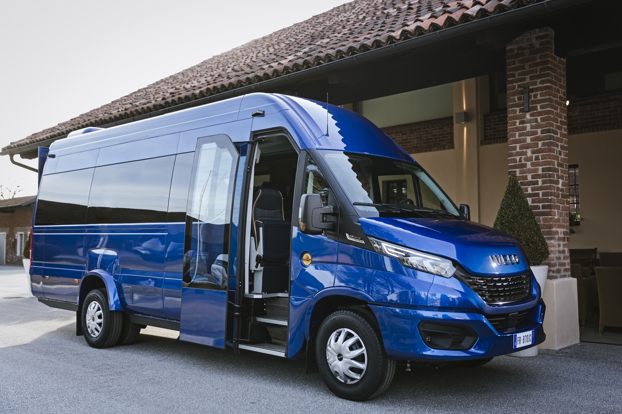 Imagem 3 Iveco Daily Vetrato 3.0 45-160 Vetrato H2 - 3520L 2024