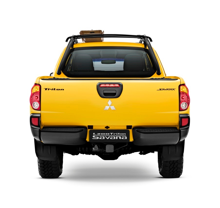 Imagem 7 Mitsubishi L200 Triton Savana 3.2 DID-H 4WD (Aut) 2017