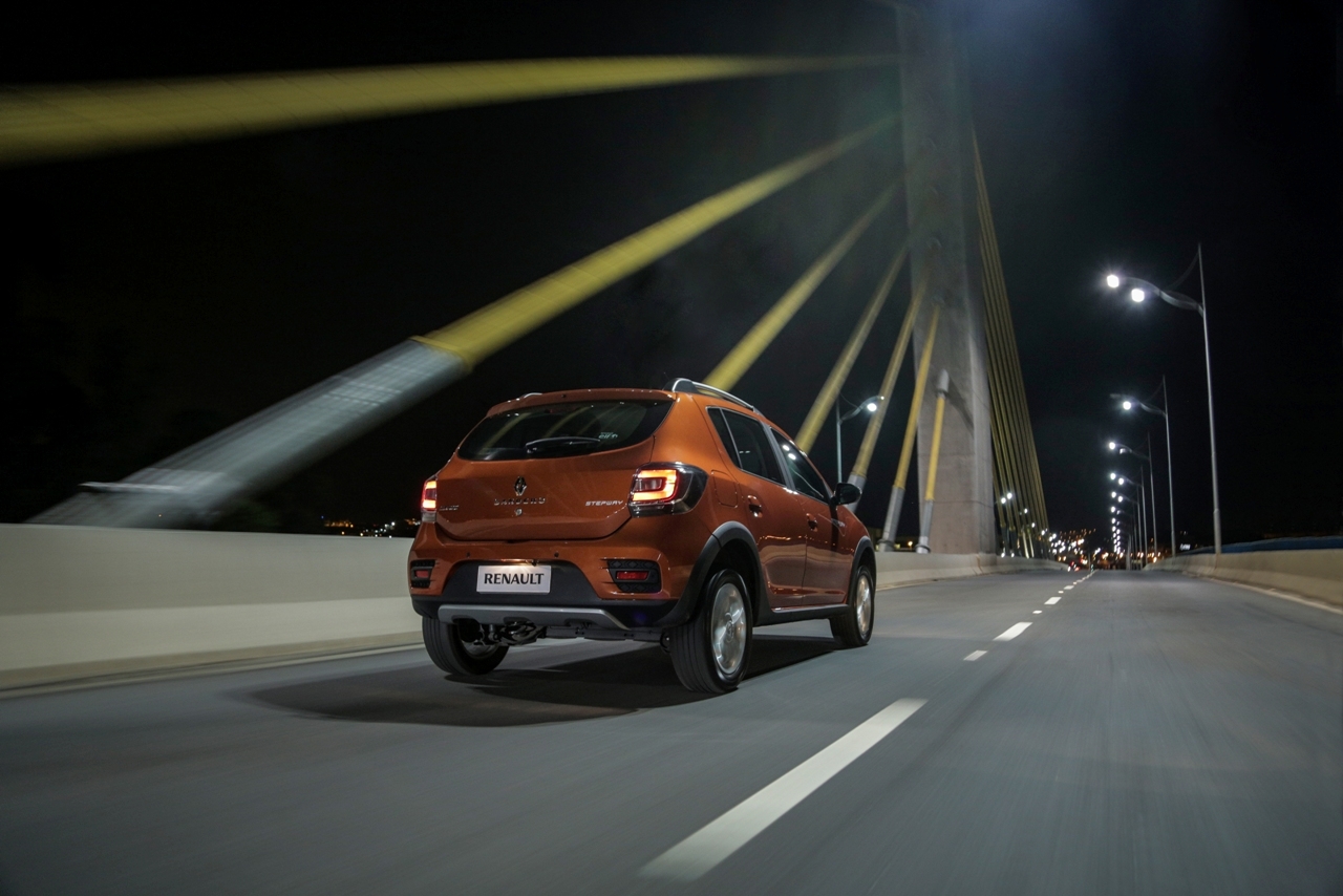 Imagem 3 Renault Sandero Stepway 1.6 16V SCe Easy-r (Flex) 2017