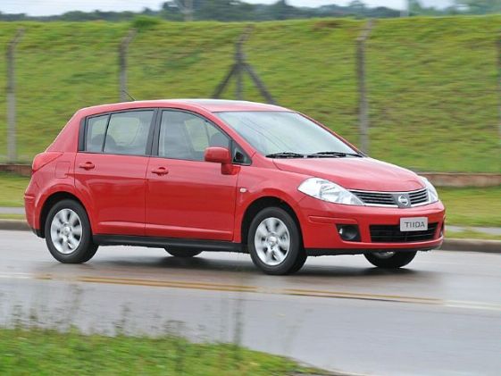 Imagem 8 NISSAN Tiida S 1.8 (flex) 2013