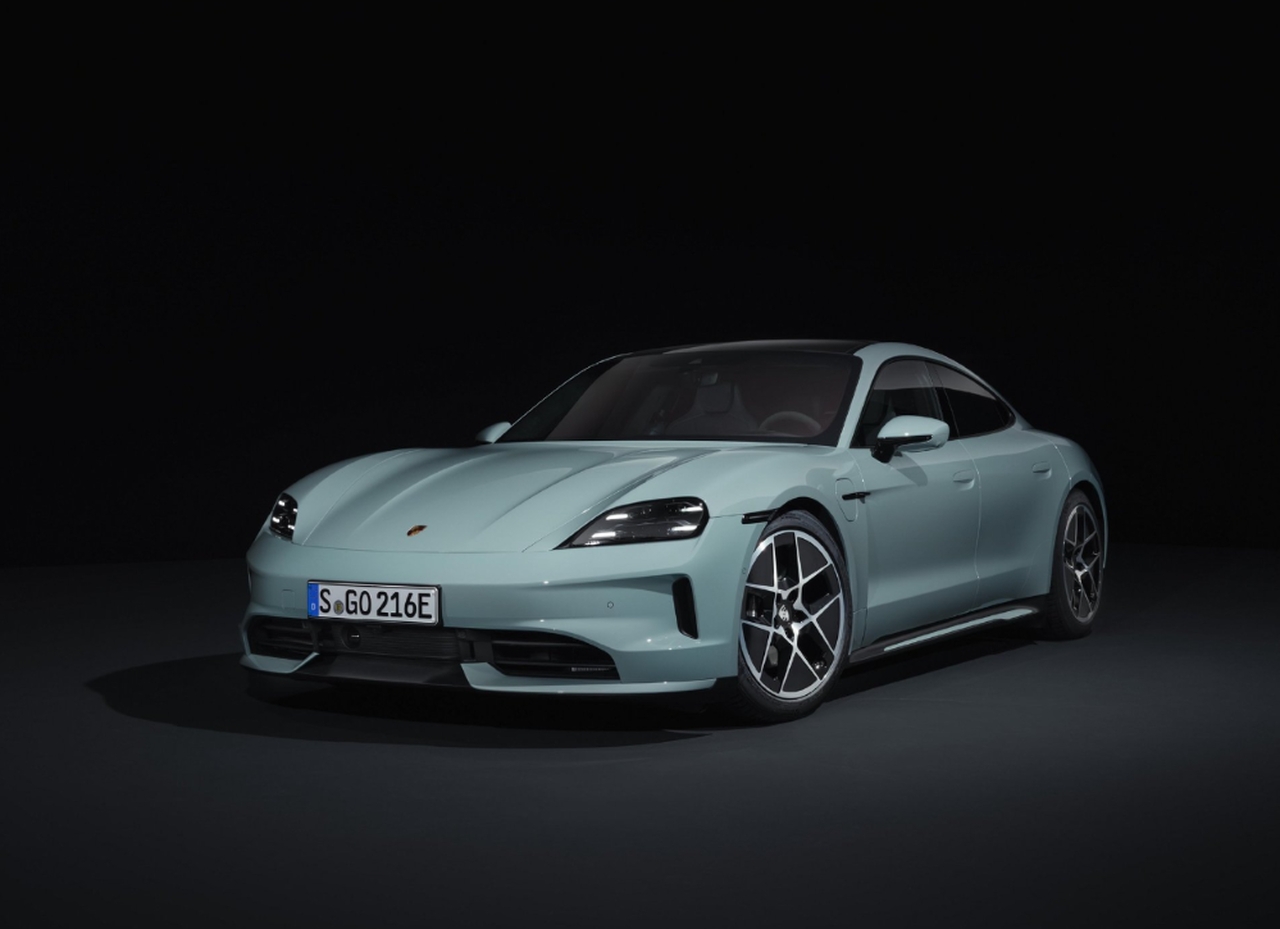 Porsche Taycan BEV 105kWh Turbo GT Pac Weissac 4wd  2027