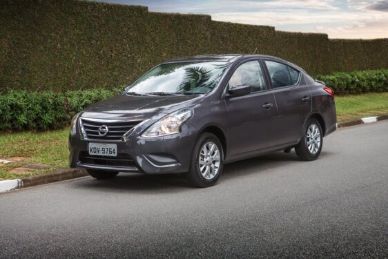 NISSAN Versa 1.6 16V Unique (Flex) 2016