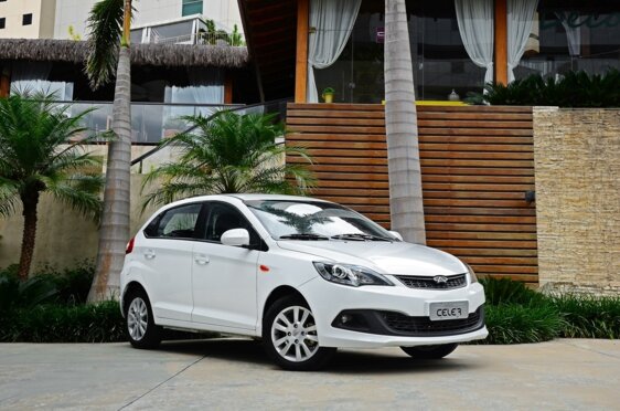 Caoa Chery Celer Hatch 1.5 16V ACT (Flex) 2017