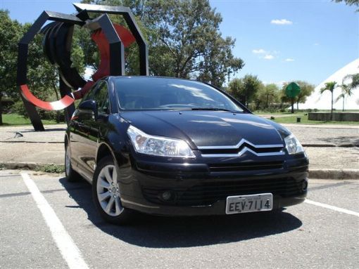 Citroën C4 Exclusive Sport Solaris 2.0 16V (Flex) (Aut) 2012