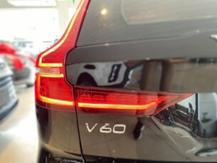 Foto 5 - Volvo V60 V60 2.0 T5 Momentum automático