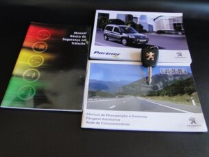 Foto 2 - Peugeot Partner Partner Furgão 1.6 16V (Flex) manual