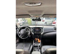 Foto 8 - Mitsubishi L200 Triton L200 Triton Sport 2.4 TD HPE 4WD (Aut) automático