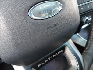 Foto 10 - Ford F-150 F-150 5.0 V8 Platinum CD 4WD automático