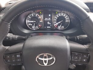 Foto 5 - Toyota Hilux Cabine Dupla Hilux CD 2.8 TDI SRX 4WD (Aut) automático