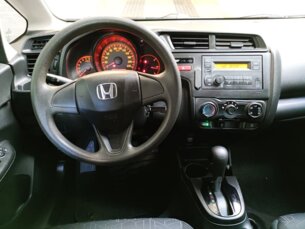 Foto 6 - Honda Fit Fit 1.5 LX CVT (Flex) automático