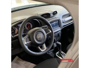 Foto 10 - Jeep Renegade Renegade 1.8 Sport (Aut) automático