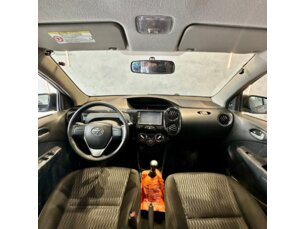 Foto 4 - Toyota Etios Hatch Etios X Plus 1.5 (Flex) manual