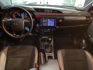 Foto 6 - Toyota Hilux Cabine Dupla Hilux CD 2.8 TDI GR-S 4WD (Aut) automático