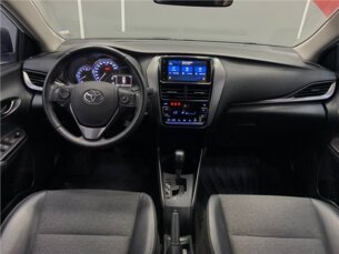 Foto 7 - Toyota Yaris Sedan Yaris Sedan 1.5 XLS Connect CVT automático