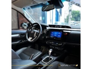 Foto 6 - Toyota Hilux Cabine Dupla Hilux CD 2.8 TDI SRX 4WD automático