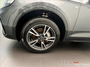 Foto 9 - Audi Q5 Q5 Sportback 2.0 TFSIe Performance Black S Tronic Quattro automático
