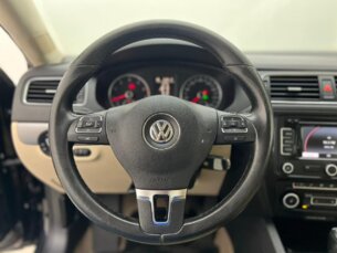 Foto 9 - Volkswagen Jetta Jetta 2.0 Comfortline Tiptronic (Flex) automático