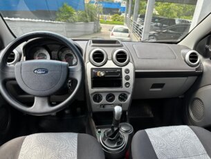 Foto 5 - Ford Fiesta Sedan Fiesta Sedan 1.0 (Flex) manual