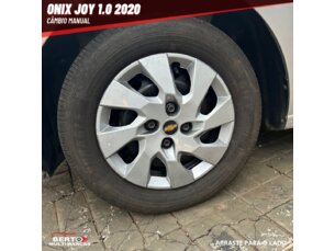 Foto 9 - Chevrolet Onix Onix 1.0 (Flex) manual