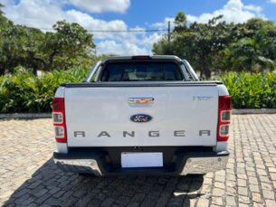 Foto 6 - Ford Ranger (Cabine Dupla) Ranger 3.2 TD CD XLT 4WD (Aut) manual