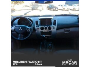 Foto 7 - Mitsubishi Pajero Pajero 3.2 DI-D HD 4WD manual