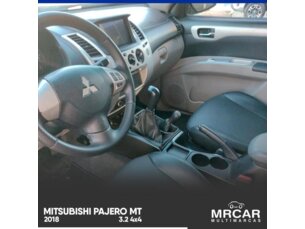 Foto 8 - Mitsubishi Pajero Pajero 3.2 DI-D HD 4WD manual