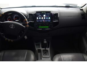 Foto 7 - Toyota Hilux Cabine Dupla Hilux SRV 4X4 3.0 (cab dupla) (aut) manual