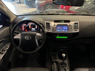 Foto 4 - Toyota Hilux Cabine Dupla Hilux 3.0 TDI 4x4 CD SRV (Aut) manual