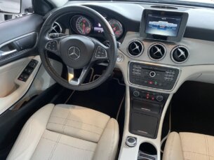 Foto 9 - Mercedes-Benz GLA GLA 200 Style automático