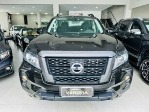 NISSAN Frontier 2.3 CD Attack 4wd (Aut)