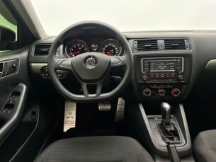 Foto 8 - Volkswagen Jetta Jetta 2.0 Trendline Tiptronic (Flex) automático