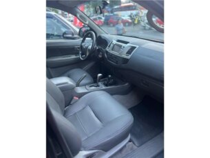 Foto 9 - Toyota Hilux Cabine Dupla Hilux 2.7 Flex 4x4 CD SRV (Aut) automático