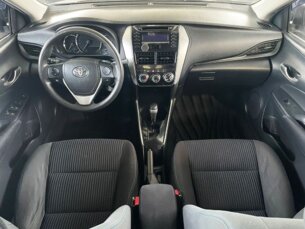 Foto 6 - Toyota Yaris Sedan Yaris Sedan 1.5 XL (Flex) automático
