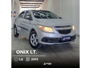 Foto 1 - Chevrolet Onix Onix 1.0 LT SPE/4 manual