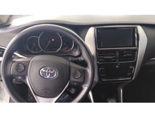 Foto 1 - Toyota Yaris Sedan Yaris Sedan 1.5 XL Plus Connect CVT automático