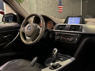 Foto 6 - BMW Série 3 320i 2.0 Sport (Aut) automático