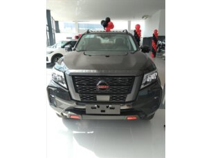NISSAN FRONTIER PRO4X AT 4X4