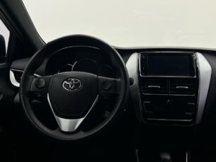 Foto 7 - Toyota Yaris Sedan Yaris Sedan 1.5 XL Plus Connect Tech CVT automático