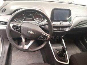 Foto 7 - Chevrolet Onix Onix 1.0 Turbo LTZ (Aut) automático