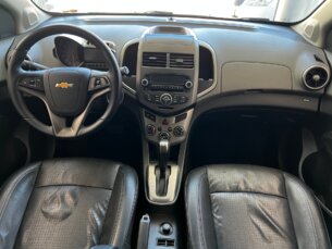 Foto 4 - Chevrolet Sonic Sonic Hatch LTZ (Aut) automático
