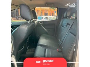 Foto 6 - Ford Ranger (Cabine Dupla) Ranger 3.2 CD XLT 4WD (Aut) automático
