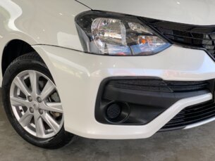 Foto 5 - Toyota Etios Hatch Etios X Plus 1.5 (Flex) (Aut) automático
