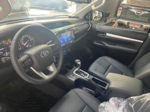 Foto 10 - Toyota Hilux Cabine Dupla Hilux CD 2.8 TDI SRX Plus 4WD automático