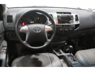 Foto 9 - Toyota Hilux Cabine Dupla Hilux 3.0 TDI 4x4 CD SR manual