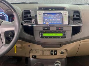 Foto 7 - Toyota Hilux Cabine Dupla Hilux 3.0 TDI 4x4 CD SRV manual
