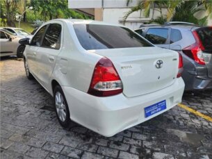 Foto 4 - Toyota Etios Hatch Etios X Plus 1.5 (Flex) (Aut) automático