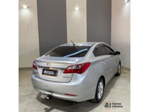 Foto 4 - Hyundai HB20S HB20S 1.6 Premium manual