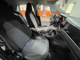 Foto 8 - Volkswagen Polo Polo 1.0 170 TSI Comfortline (Aut) automático